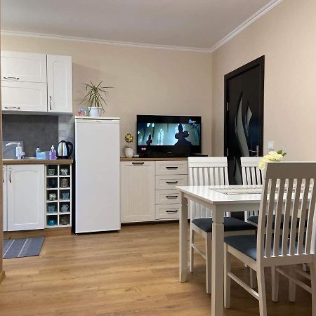 Flowers Garden Apartment Veliko Tărnovo Esterno foto