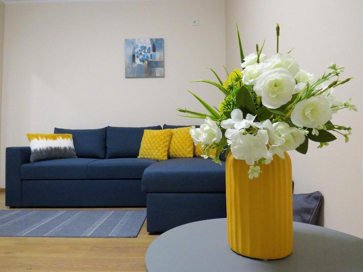 Flowers Garden Apartment Veliko Tărnovo Esterno foto